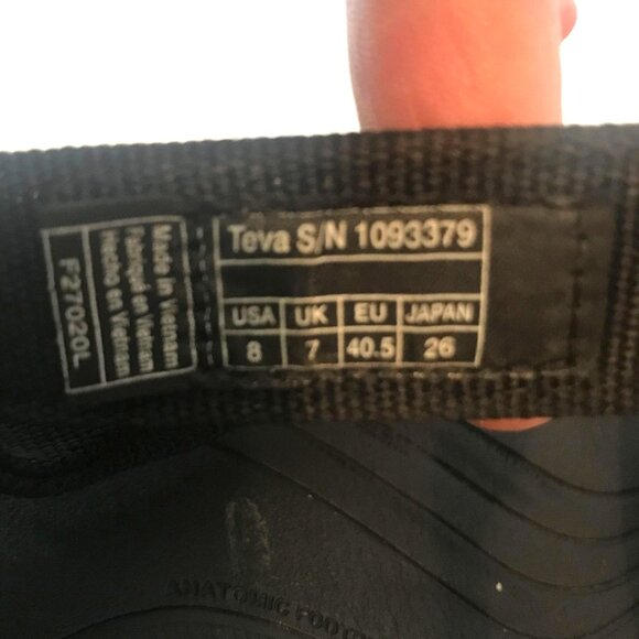 Teva Hurricane 4 Black Sport Sandals Mens 8/40.5 Adjustable Straps & Rugged Sole - Picture 8 of 9